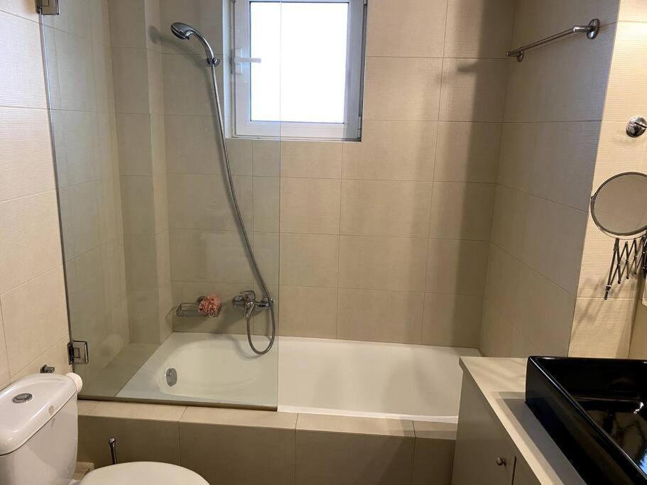 Spacious And Sunkissed 3Br & 2 Bathrooms Apartment Athens Ngoại thất bức ảnh