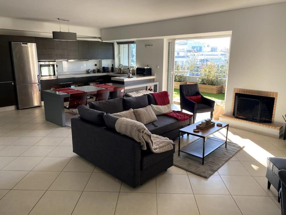 Spacious And Sunkissed 3Br & 2 Bathrooms Apartment Athens Ngoại thất bức ảnh