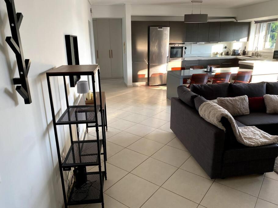 Spacious And Sunkissed 3Br & 2 Bathrooms Apartment Athens Ngoại thất bức ảnh