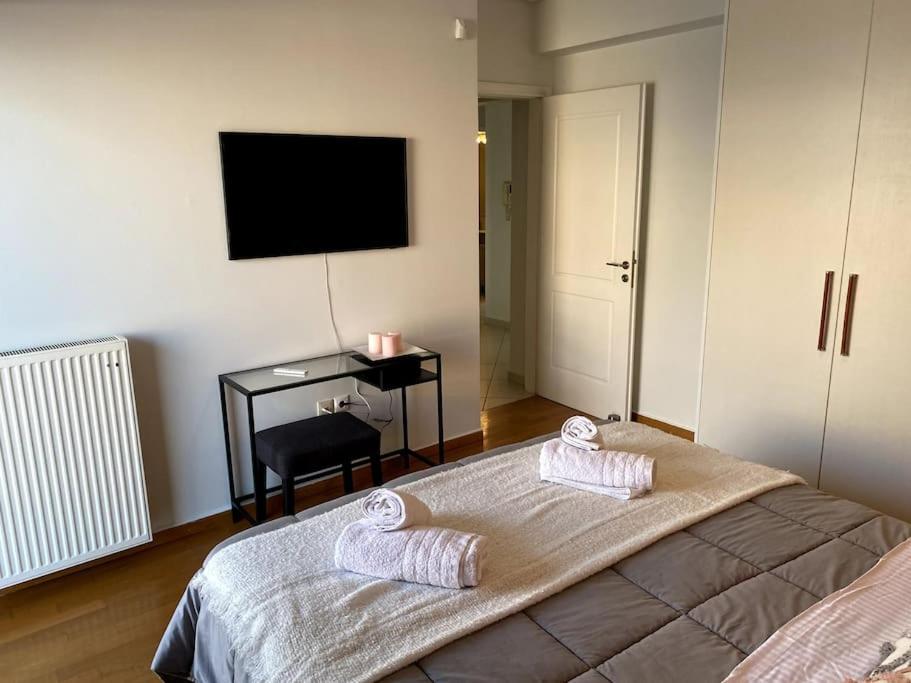Spacious And Sunkissed 3Br & 2 Bathrooms Apartment Athens Ngoại thất bức ảnh
