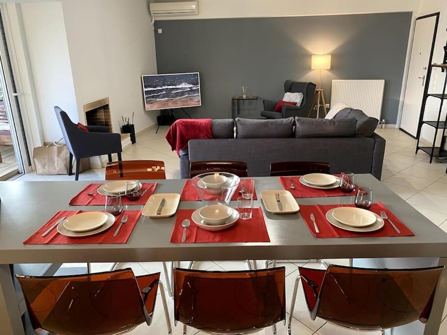 Spacious And Sunkissed 3Br & 2 Bathrooms Apartment Athens Ngoại thất bức ảnh